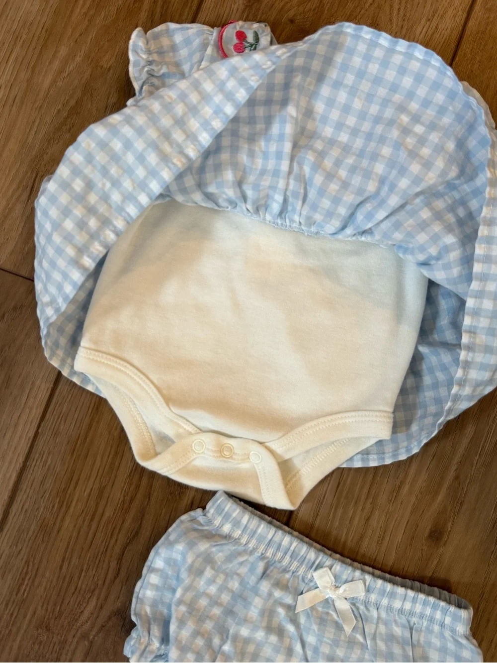 Nicole Miller Baby Girl Cherry Gingham Romper & Bloomers Set 0-3M